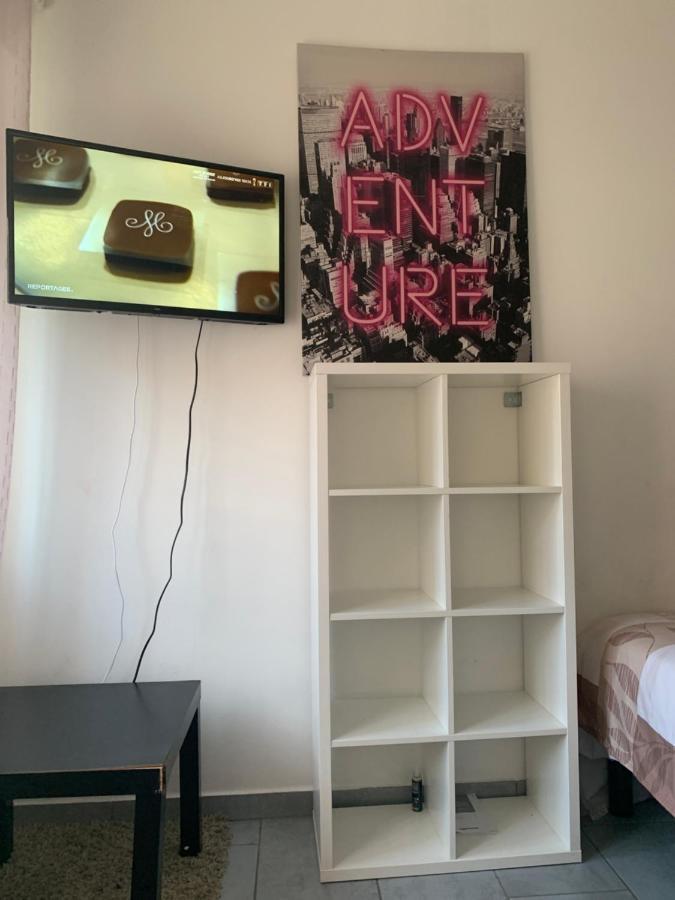 Studio A Mantes 外观 照片